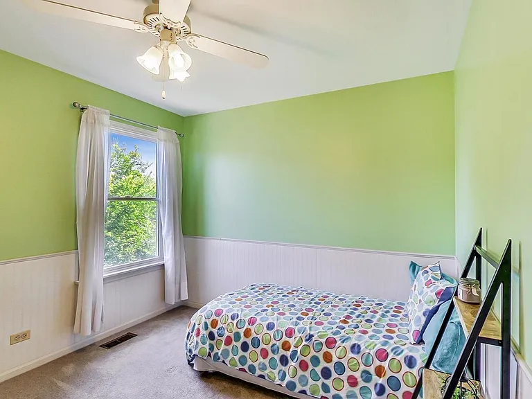 1229 Spring Creek Rd — Photo 24