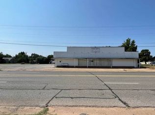 1221 Wilbarger St, Vernon, TX 76384