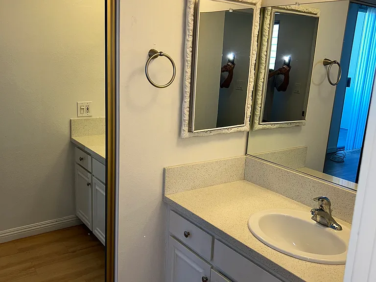 13240 Fiji Way #D — Photo 28