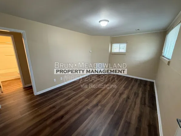 2101 Belt Rd #16, Knoxville, TN 37920