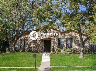 5037 Collingwood Dr, Garland, TX 75043