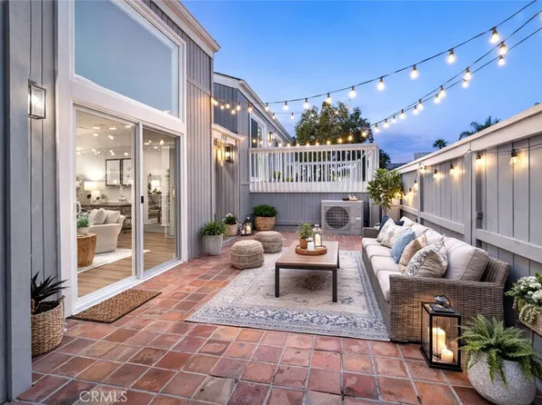 4482 Shorebird Dr, Huntington Beach, CA 92649