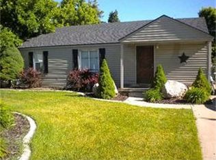 395 Park St, Layton, UT 84041