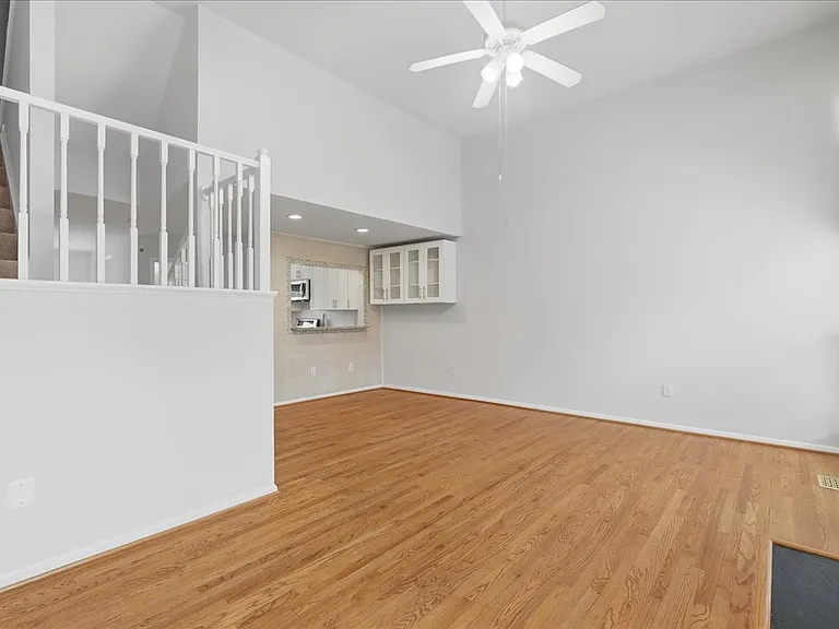 13937 Middle Creek Pl — Photo 9
