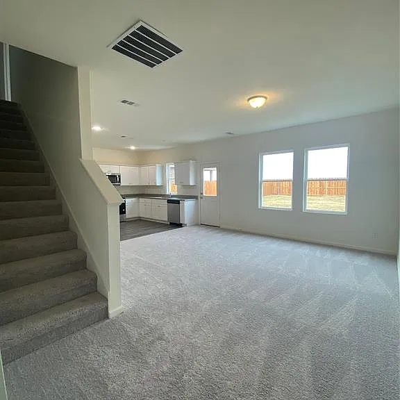 6220 Old Bridge Way — Photo 4
