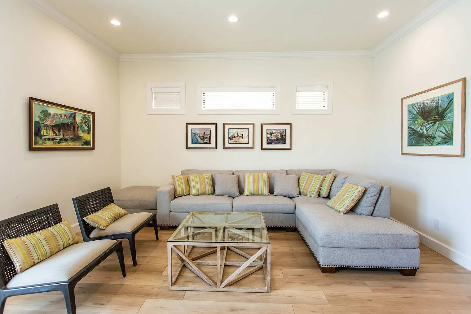 5 bed, 4.0 bath, 1700 sqft, $6,003 — Photo 2