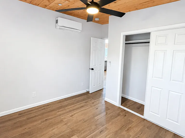 4382 Bixby Way — Photo 9