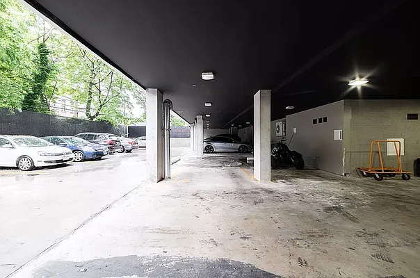 Rented by EXR | media 30