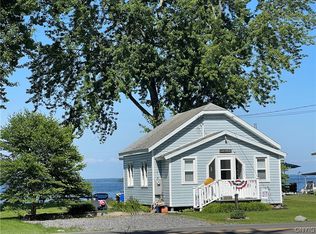 8884 Beach Rd, Brewerton, NY 13029