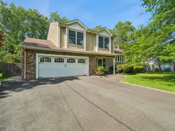 185 River Bend Rd, Berkeley Heights Twp., NJ 07922