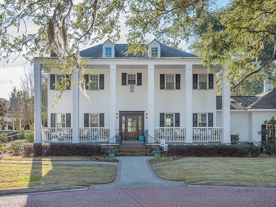 The Avenues of West Ashley