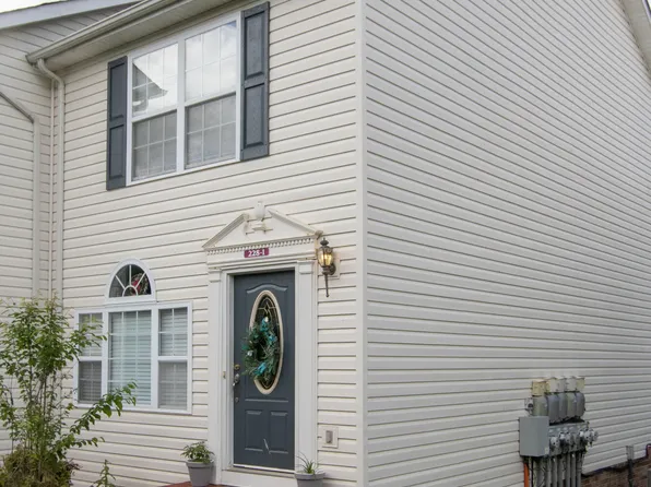 228 Amanda Ln, Bristol, TN 37620