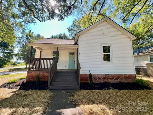 412 Oak Cir, Kannapolis, NC 28081