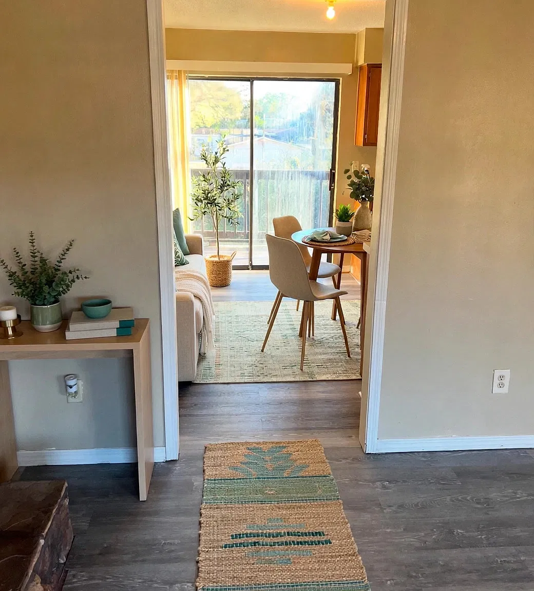 2 bed, 864 sqft, $1,250 — Photo 4