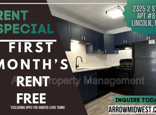 2325 S St #8, Lincoln, NE 68503
