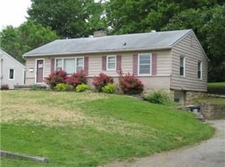 5007 Dearborn St, Mission, KS 66202