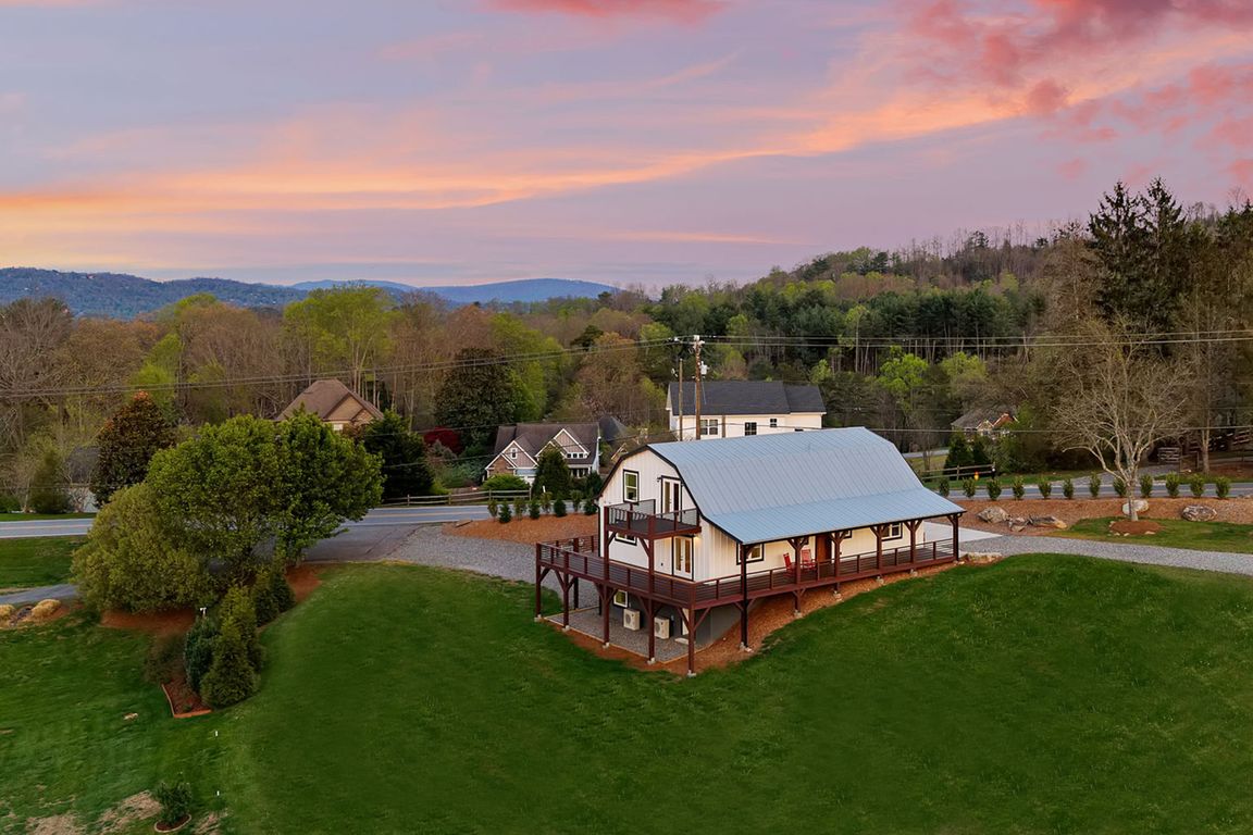 234 Erwin Hills Rd, Asheville, NC 28806 | MLS #4367293 | Zillow