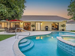 21111 Escondido Way, Boca Raton, FL 33433