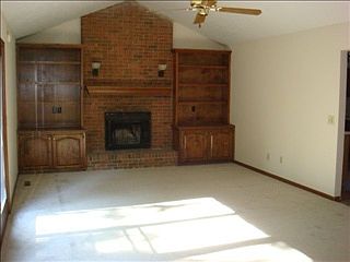 3rd image of 55093 Jeffery Dr