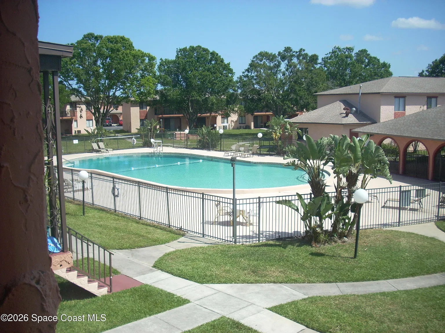 2 bed, 2.0 bath, 955 sqft, $1,450 — Photo 4
