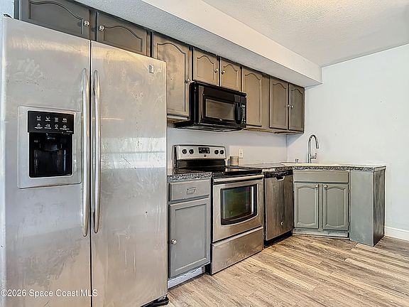 3rd image of 9010 Concord Rd