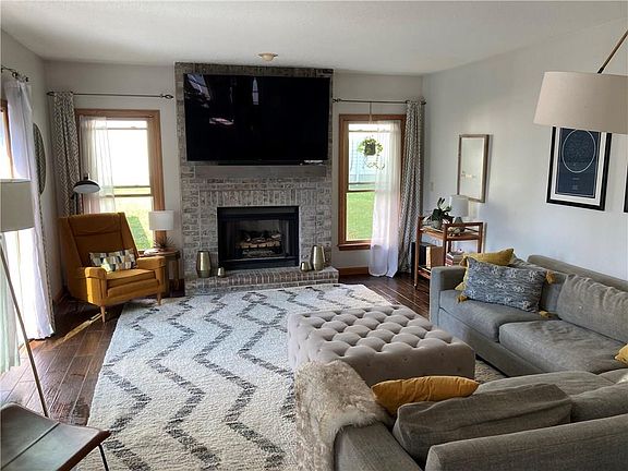 5th image of 3524 Anne Marie Dr