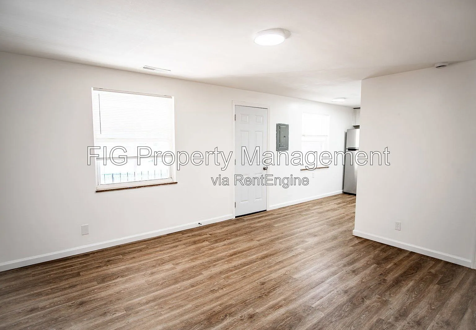 2 bed, 1.0 bath, 777 sqft, $1,095 — Photo 4