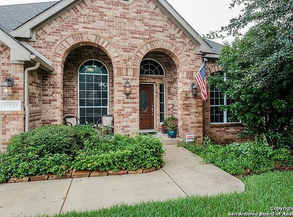 2nd image of 21834 Barton Woods
