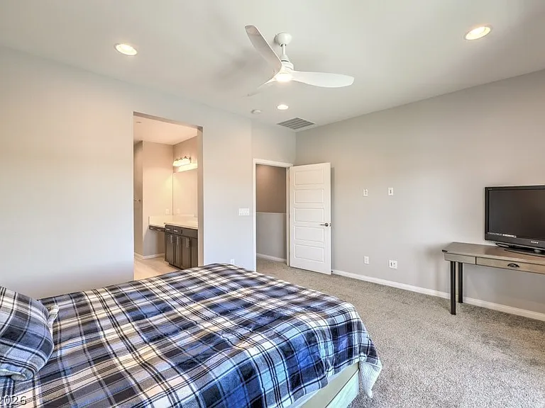1028 Via Corto St — Photo 18