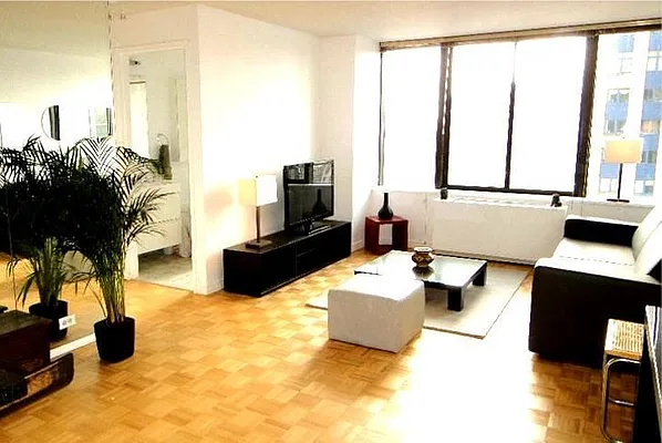 Rented by Keller Williams NYC | media 34