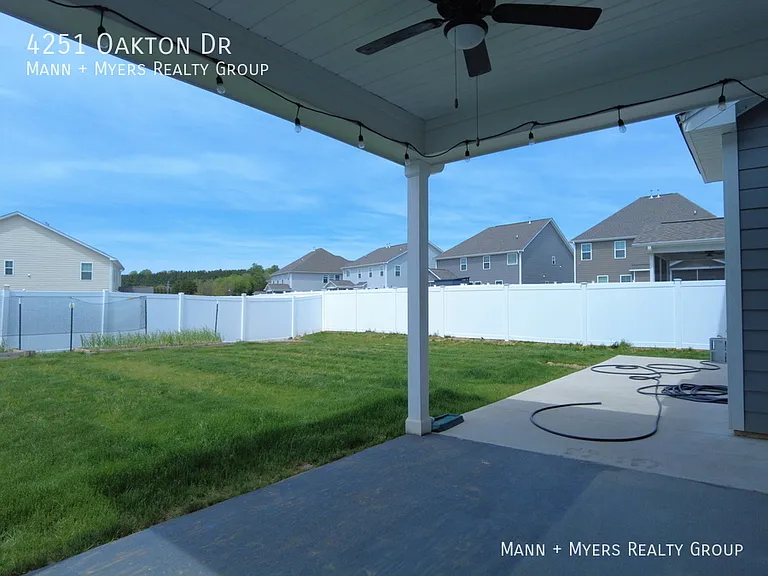 4251 Oakton Dr — Photo 14