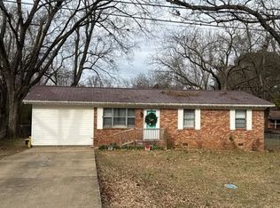 313 E Fir St, Russellville, AR 72802
