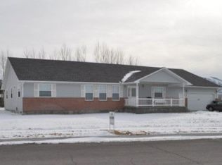 602 Saddle Brook Dr, Malad City, ID 83252