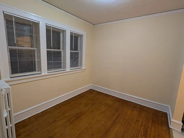 939 N Church St — Photo 3