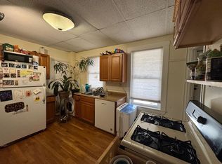 197 Elm St #1, Somerville, MA 02144