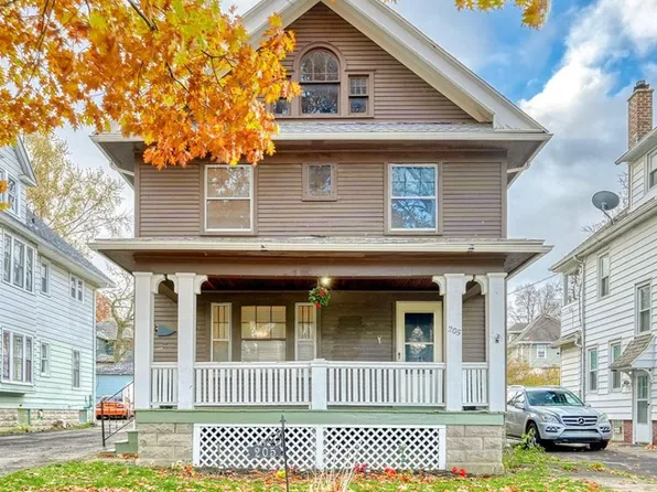 205 Albemarle St, Rochester, NY 14613