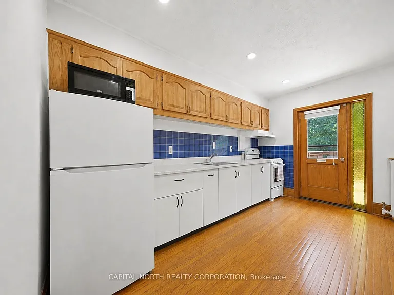 47 Robina Ave #2 — Photo 11
