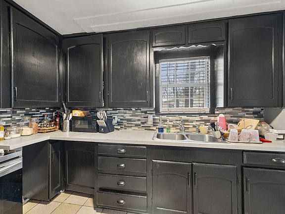 4th image of 508 N Dick Price Rd