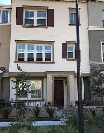 3rd image of 2337 Gibbons St