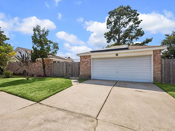 2nd image of 11347 Angelique Dr
