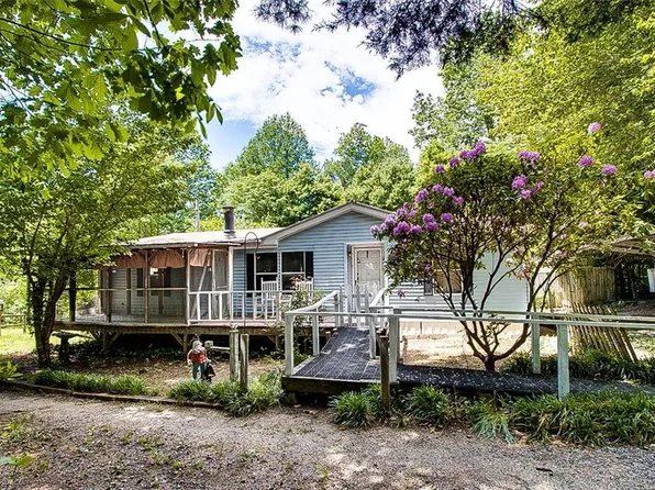 315 J C Teague Rd, Staley, NC 27355