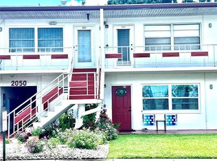 2050 58th Ave N APT 23, Saint Petersburg, FL 33714