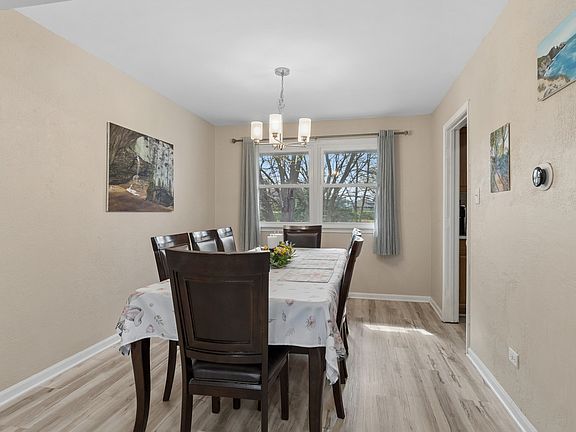 4th image of 407 Greenfield Rd