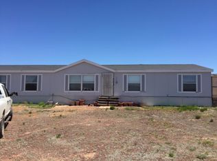 56900 N Panhandle Trl, Seligman, AZ 86337