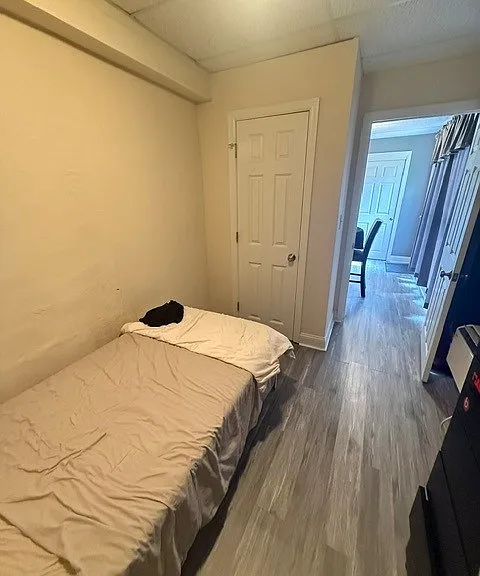 Room 1