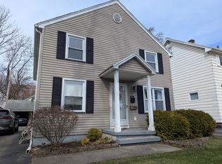 140 Rossiter Rd UNIT 1, Rochester, NY 14620