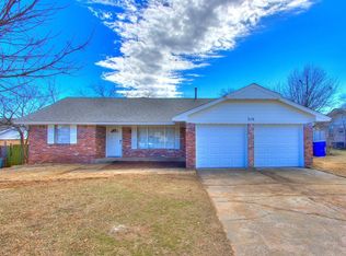316 Wichita Dr, Norman, OK 73071