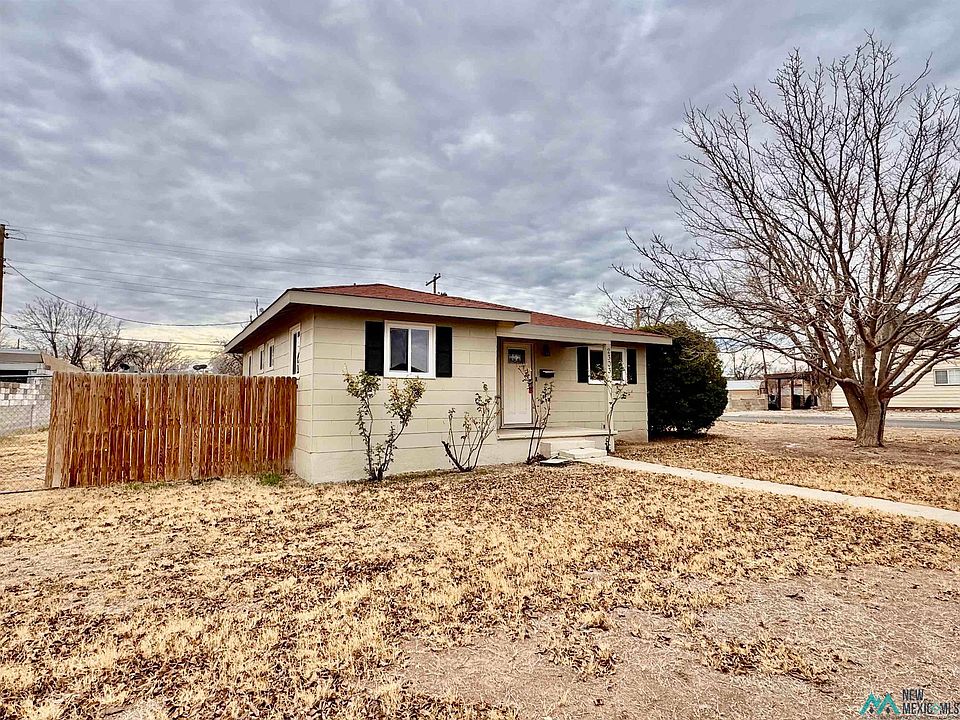 1st image of 2303 Mountain View Dr