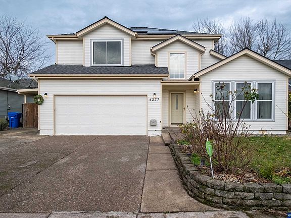 2nd image of 4237 Strawberry Ct NE