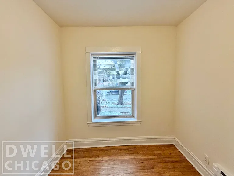 2915 W George St #2 — Photo 14